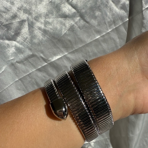 Serpentine Silver Snake Coil Wrap Watch – Crystal-Embellished Statement  Watch main image 4